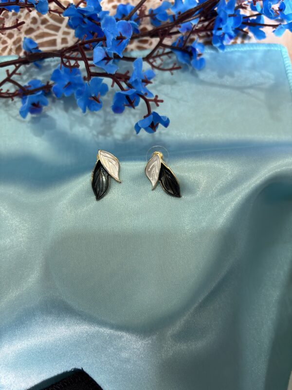 Leaf Glint Mini Earrings - Image 2