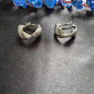 Twist Me Minimal Silver Hoops