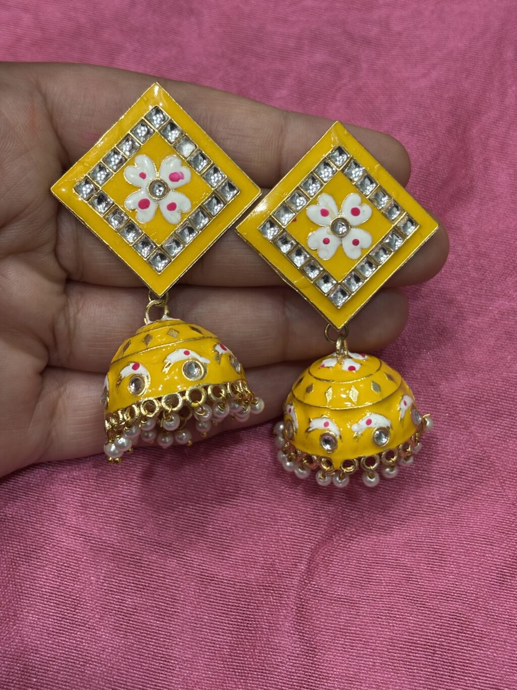 Tisha Square Dangler