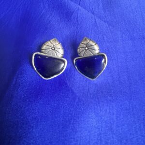 Saanvi Oxidised Heart Studs