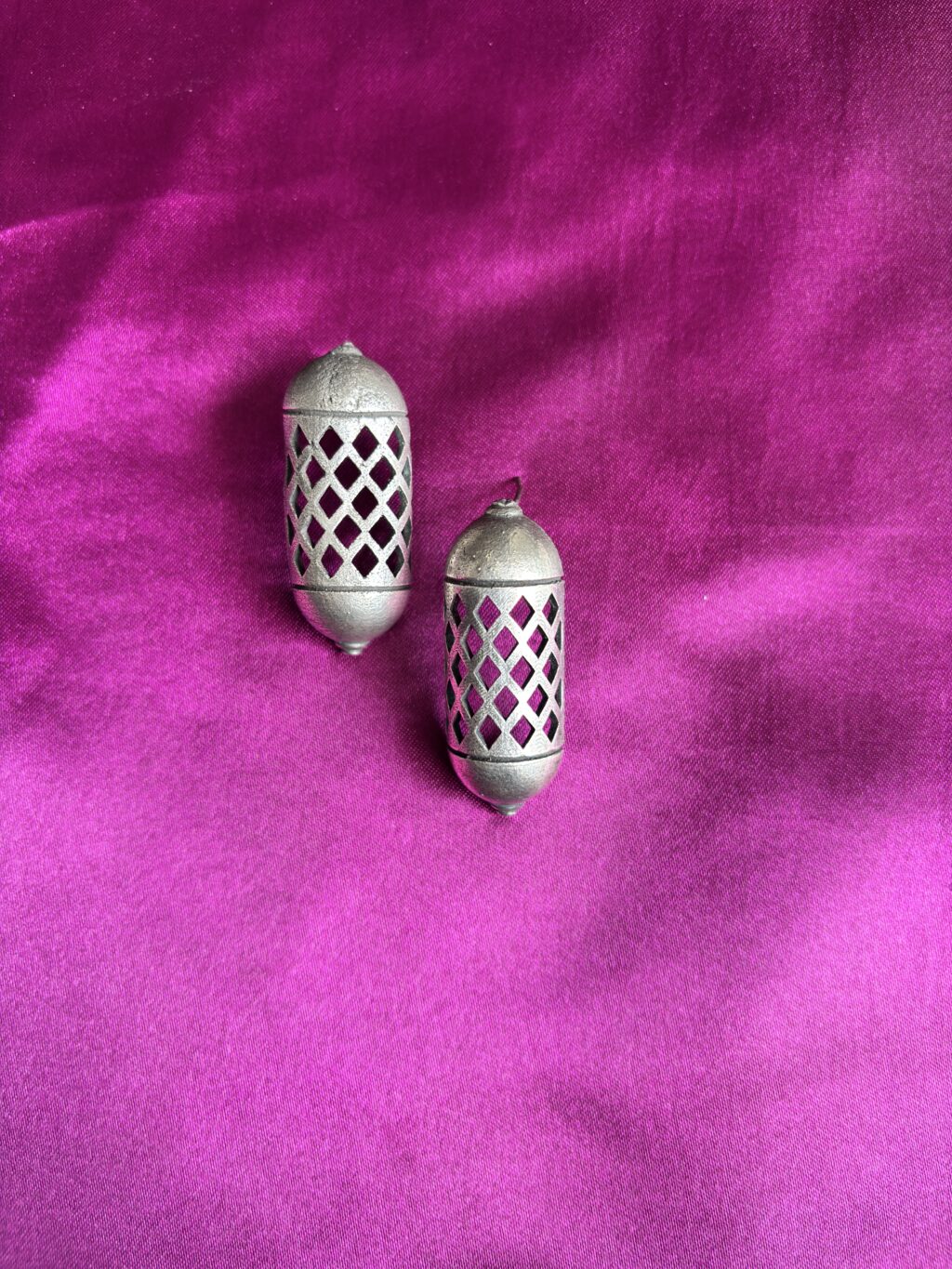 Vaidehi Temple Leaf Danglers - Image 2