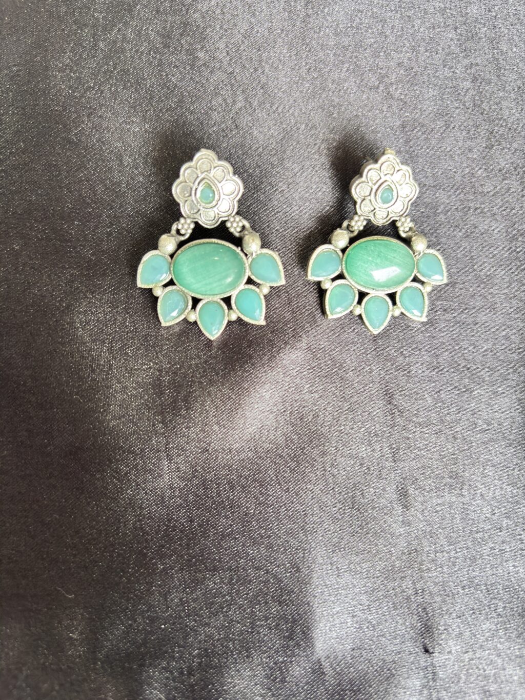 Nandini Floral Chime Drops - Mint - Image 2