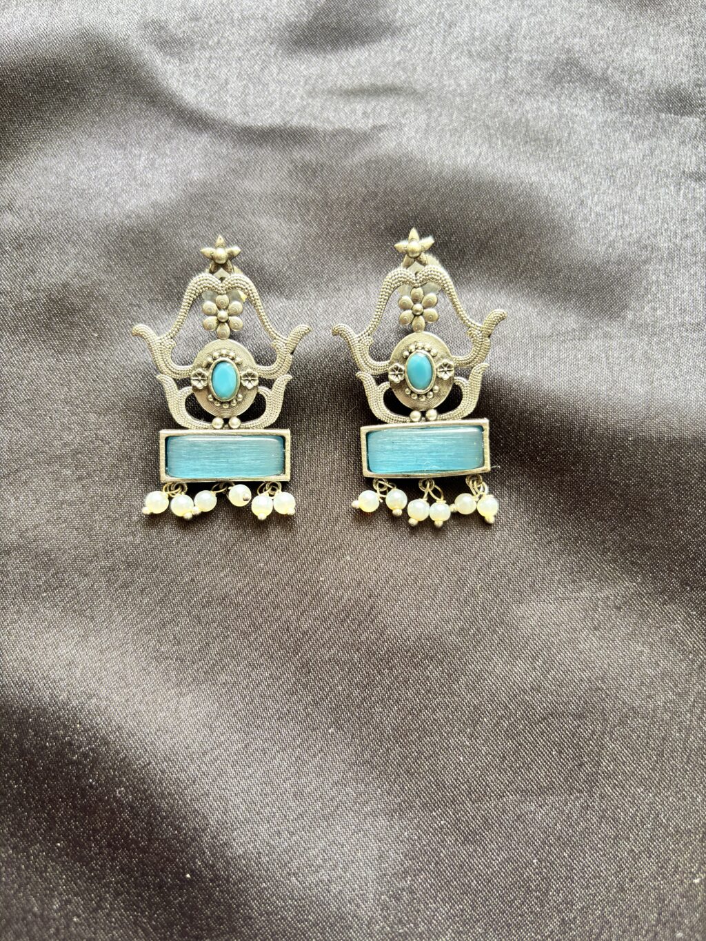 Gauri Temple Charm – Aqua