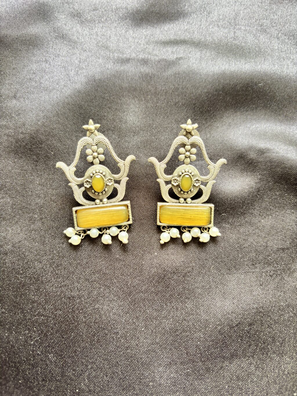 Gauri Temple Charm – Mustard Yellow