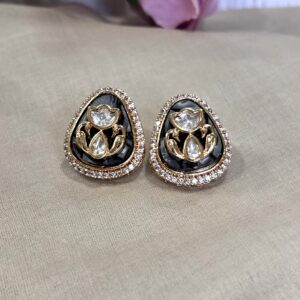 Anvi Elegant Gray Polki Moissanite Stud Earrings