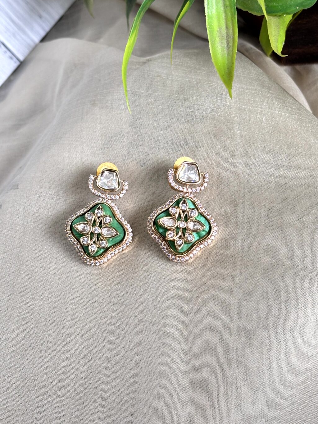 Riya Emerald Floral Studs