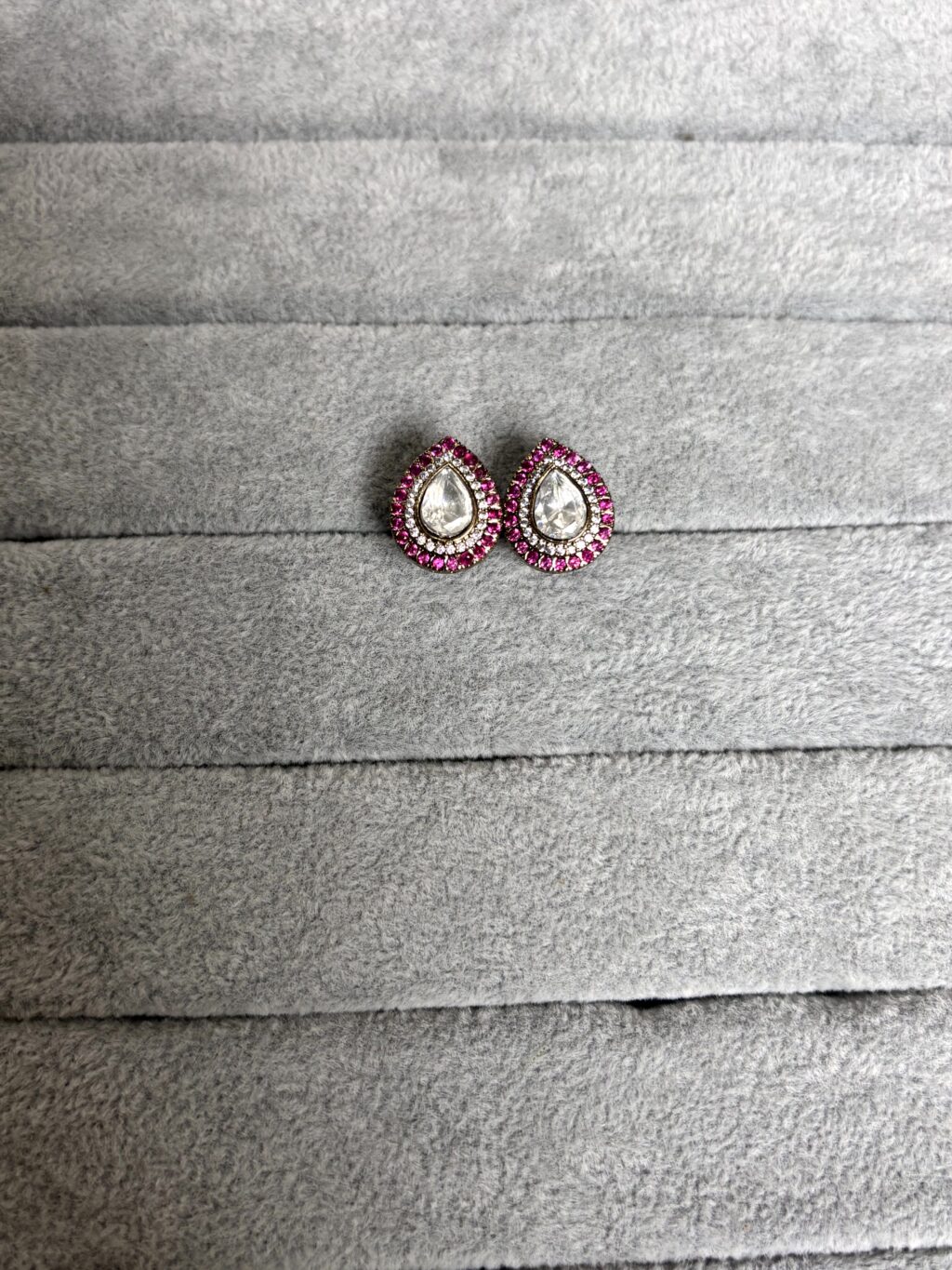 Ishita Ruby Kundan Teardrop Earrings - Image 2
