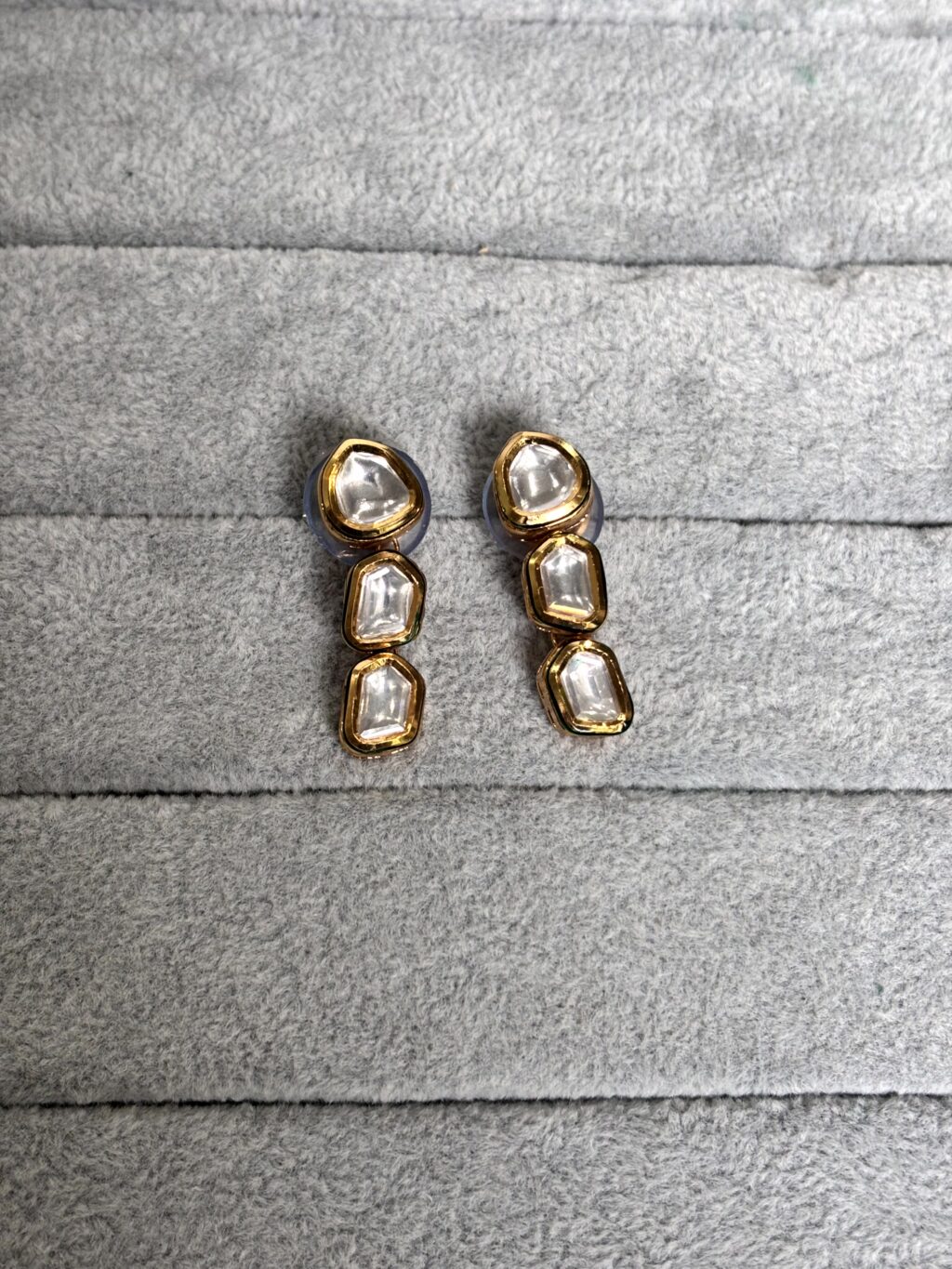 Aanya Kundan Drop Earrings - Image 3
