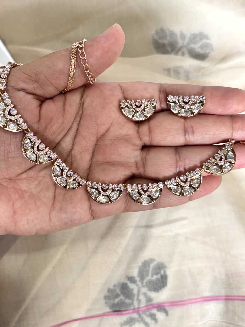 Kiara Moissanite Floral Necklace Set - Image 5