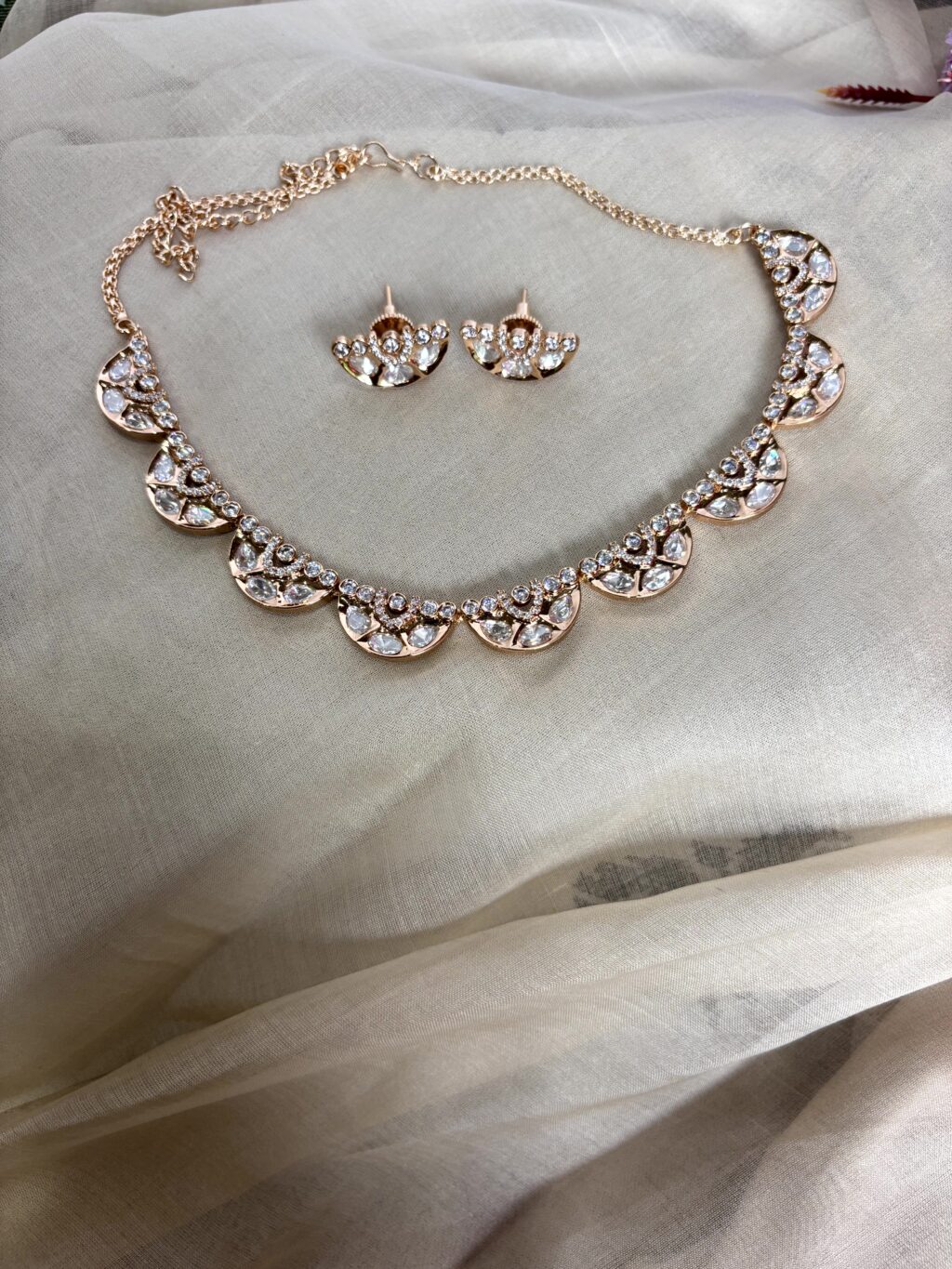 Kiara Moissanite Floral Necklace Set - Image 2