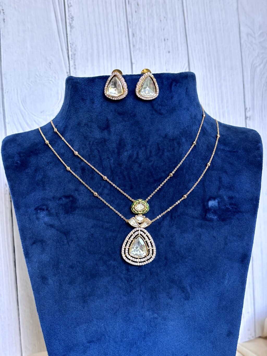 Aanya Stylish Moissanite Necklace Set