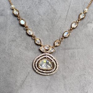 Ishani Modern Moissanite Necklace Set